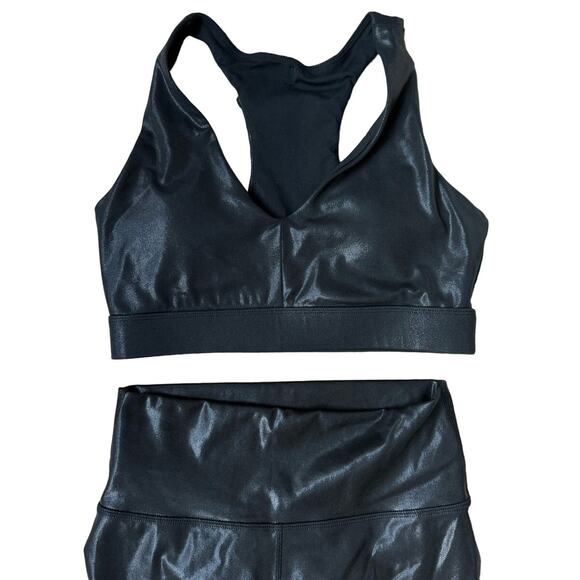 $150 Fabletics Shiny Black Foil 2-Piece Bra/Leggings Extend Workout Set - S - Picture 4 of 6